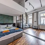 Signature Urban Apartamento *